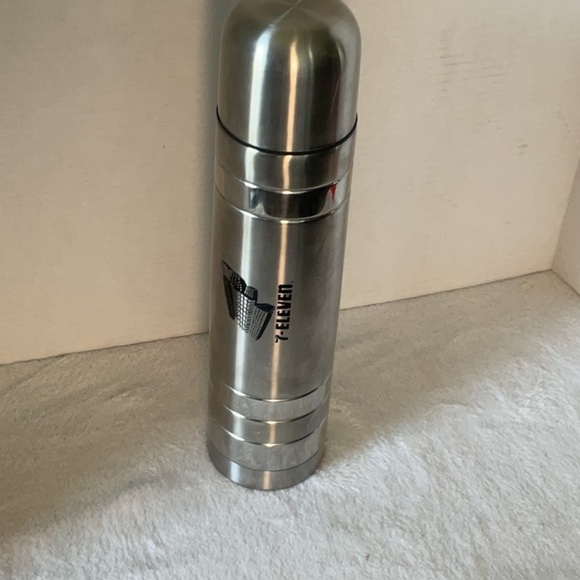 7-Eleven vintage Steel Thermos - Picture 1 of 4
